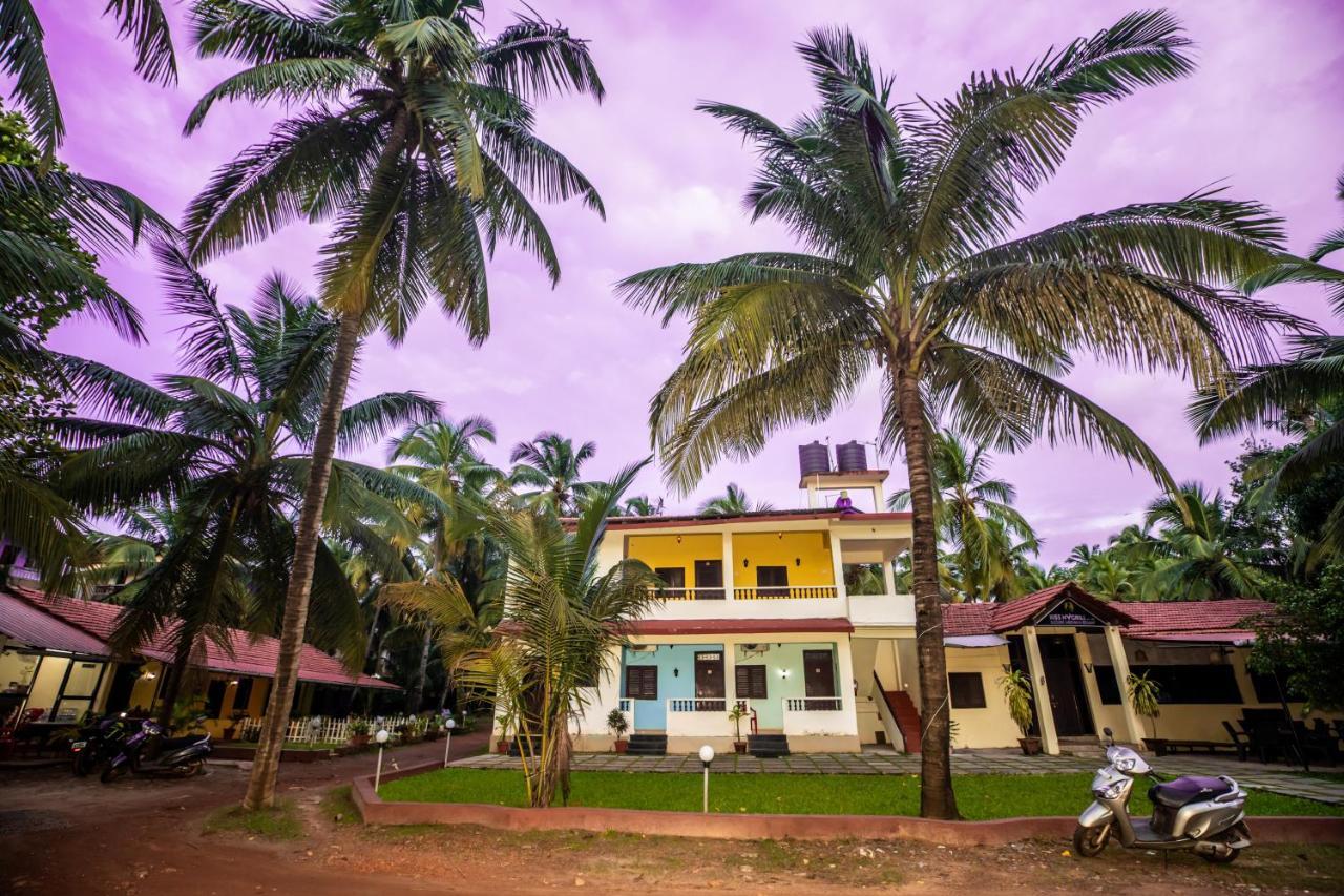 Vinsons Cottages Colva Exterior photo